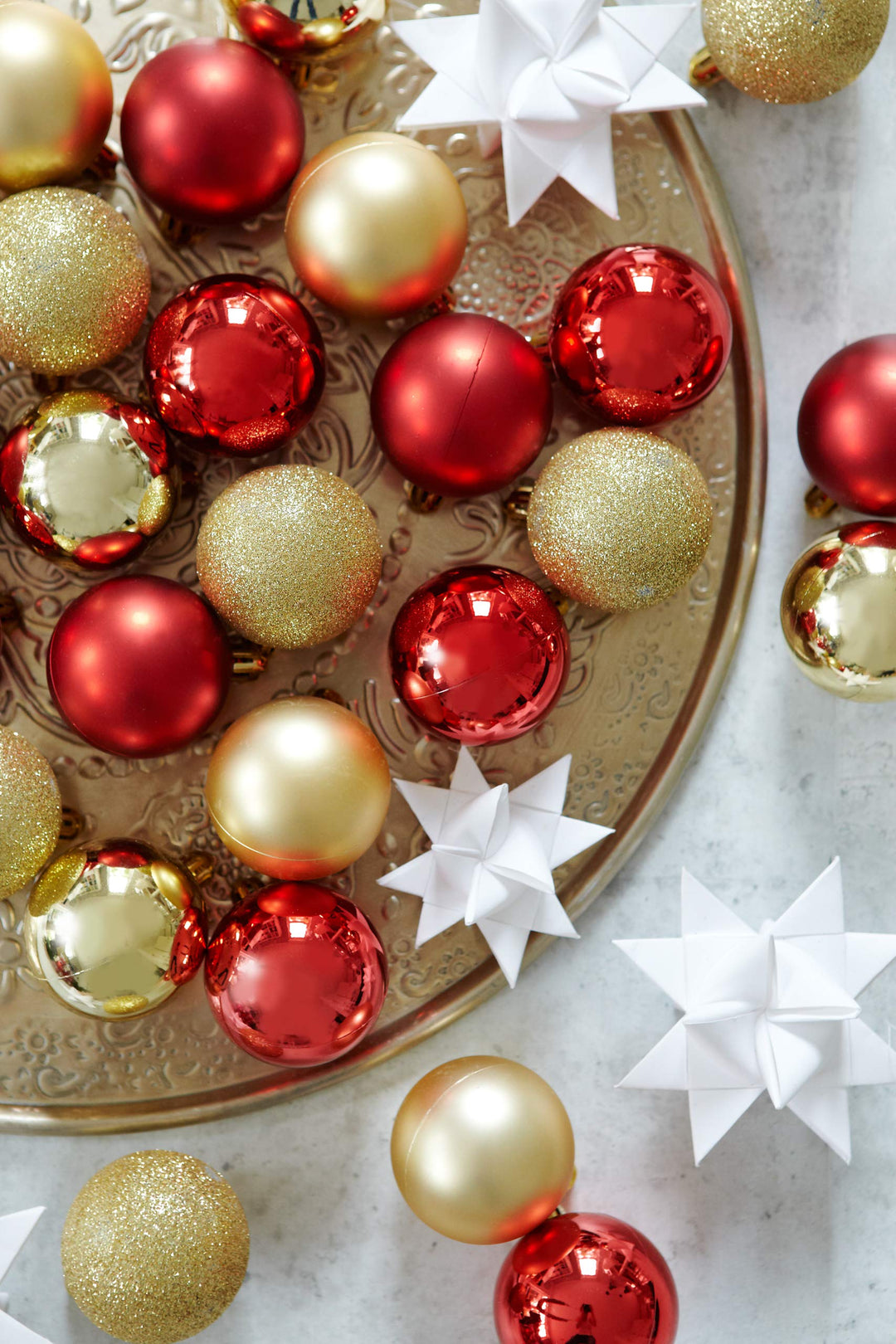 Set of 30 Red & Gold Shatterproof Christmas Tree Balls