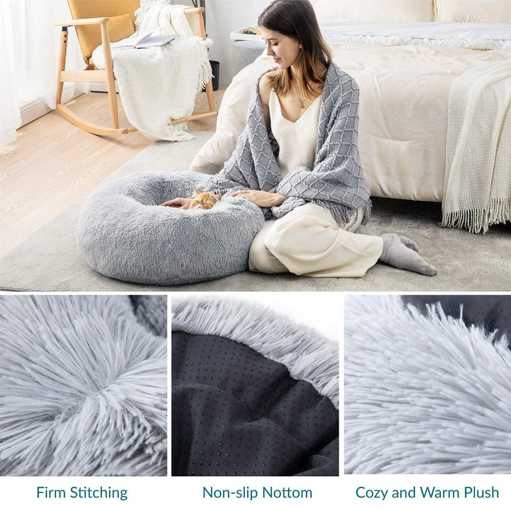 Bedsure Cat Bed Donut Bed - Cat Beds for Indoor Cats, Washable Fluffy Kitten Bed for Anti-Anxiety and Calming, Light Grey, 50x50x16cm