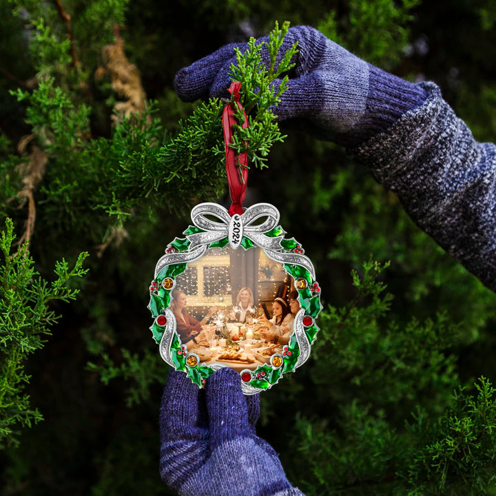Christmas Wreath Metal Photo Frame Ornament