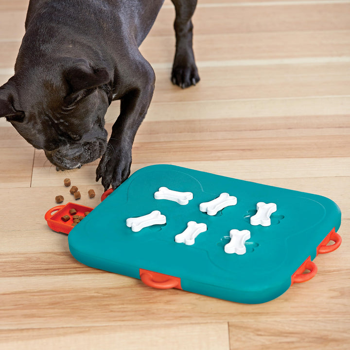 Nina Ottosson by Outward Hound Dog Casino Interactive Treat Puzzle Dog Toy, Advanced