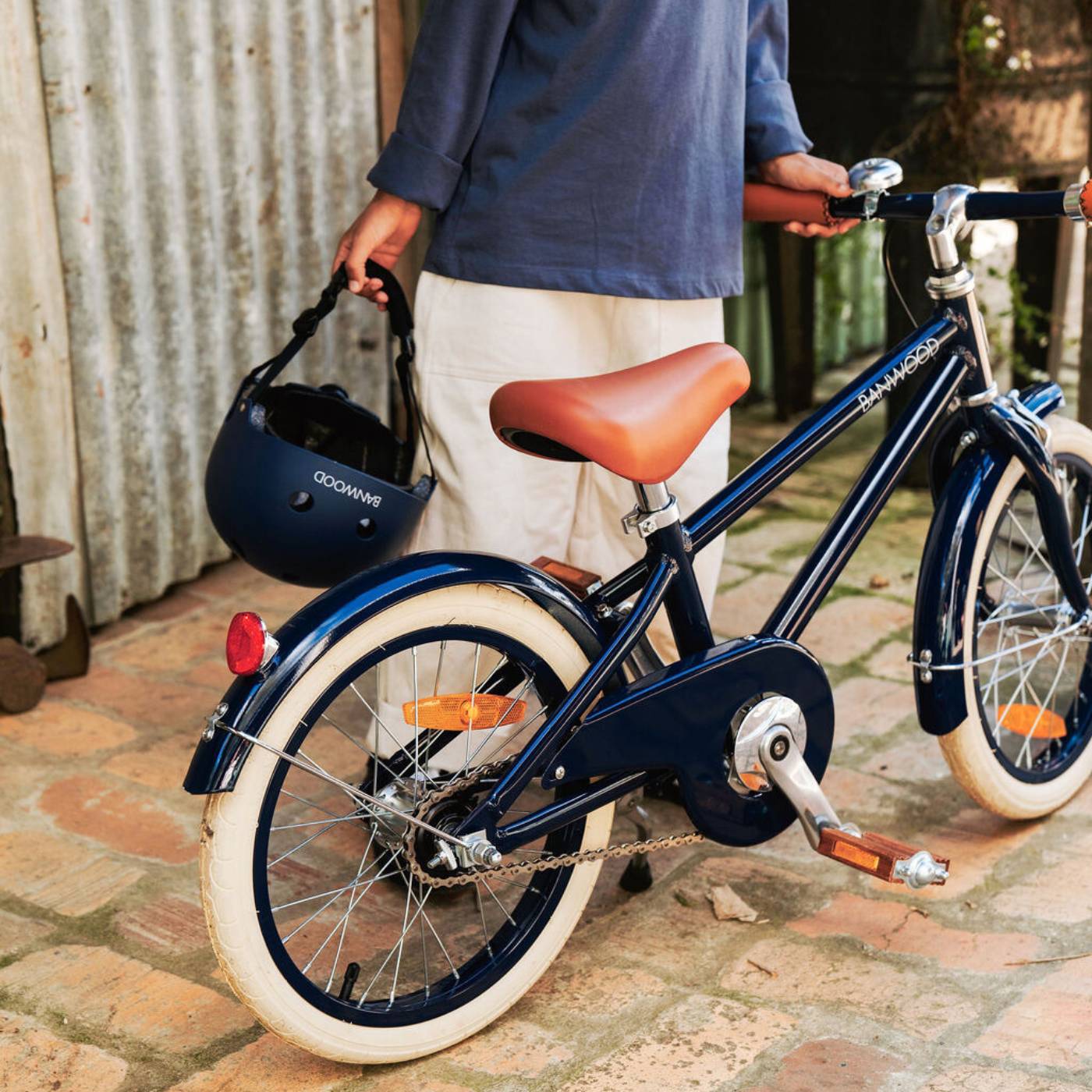 Banwood Classic – Kids Vintage Bike 16” (Blue)