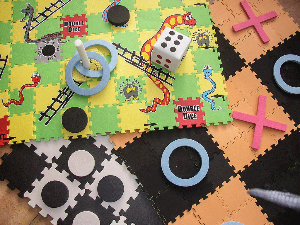 5 Big Games in One Set by Traditional Garden Games - Learning Bugs UK