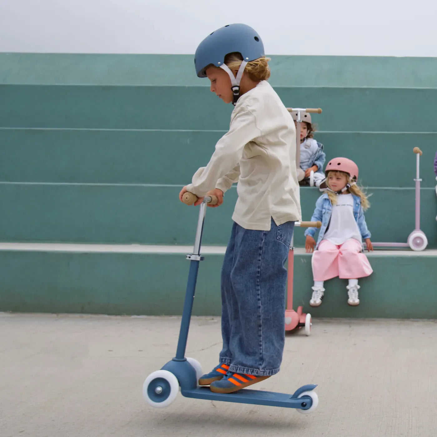 Banwood Eco Scooter Kids 3-Wheel Scooter (Deep Sea)