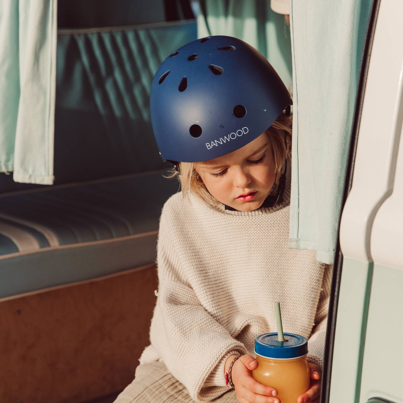 Banwood Classic – Kids Bike & Scooter Helmet (Matte Navy)
