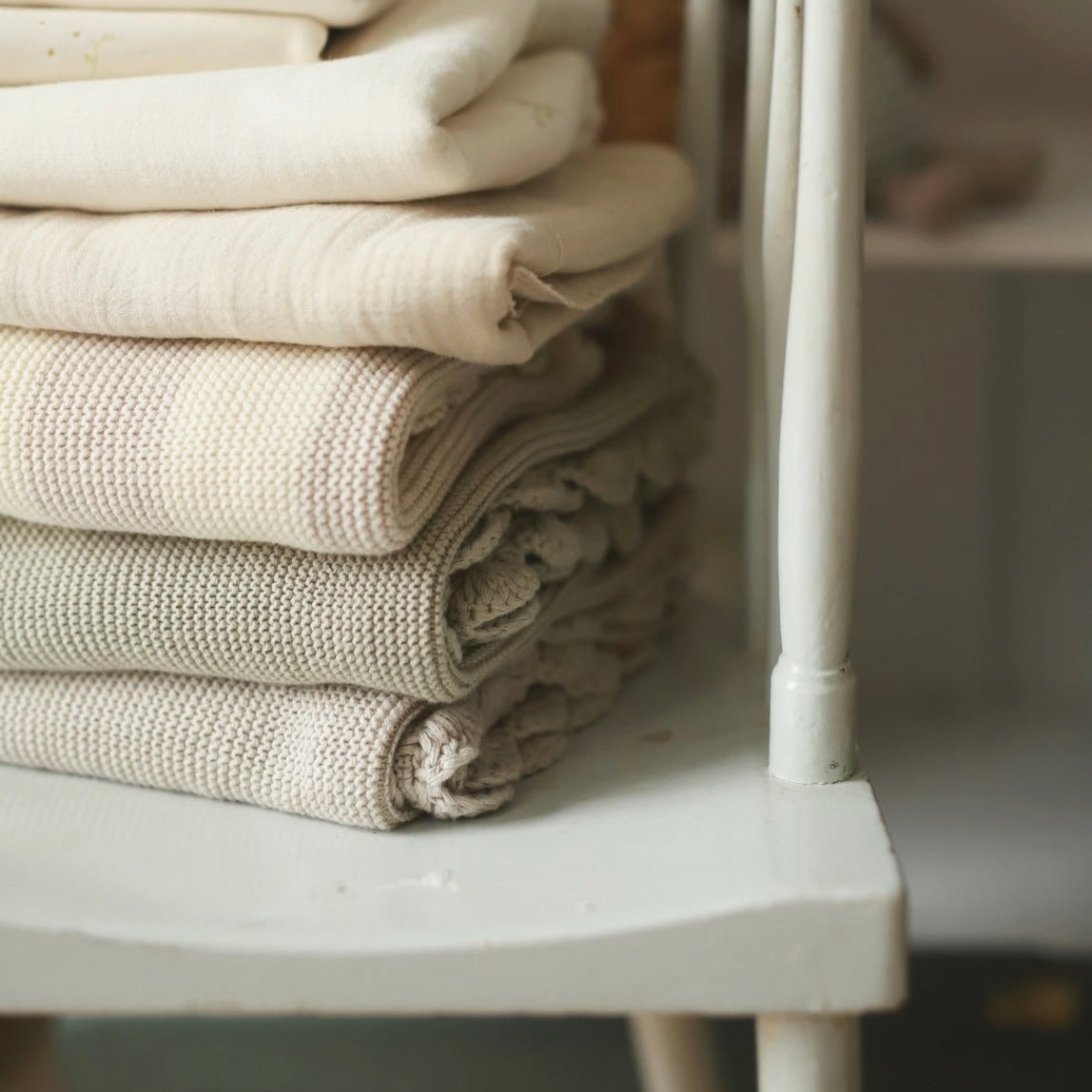 Scallop Knit Blanket - Stone