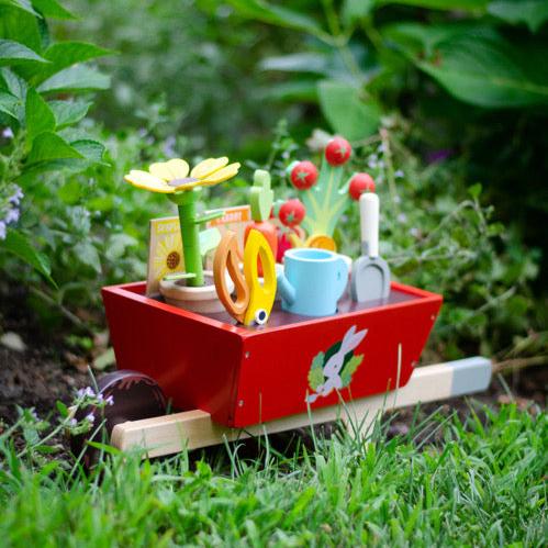 Garden Wheelbarrow Set - Wooden Child's Outdoor Gardening Toy by Learning Bugs - Learning Bugs UK