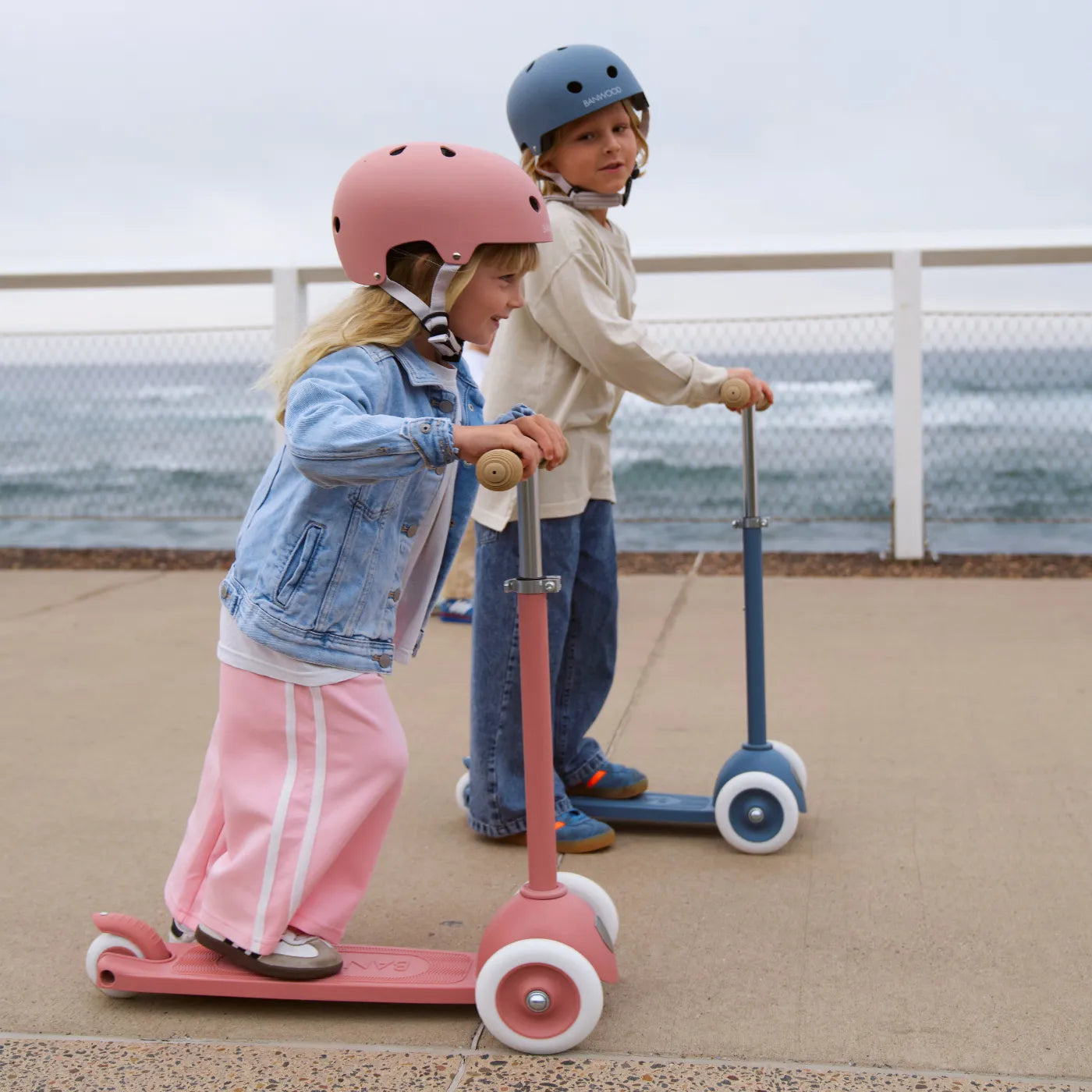 Banwood Eco Scooter Kids 3-Wheel Scooter (Raspberry)