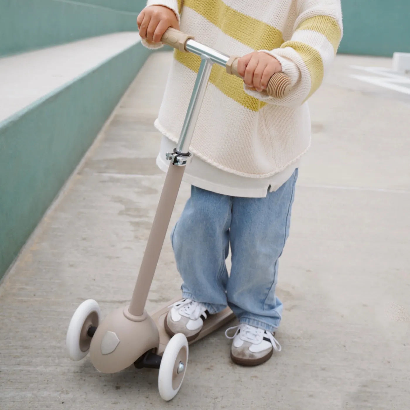 Banwood Eco Scooter Kids 3-Wheel Scooter (Sand)