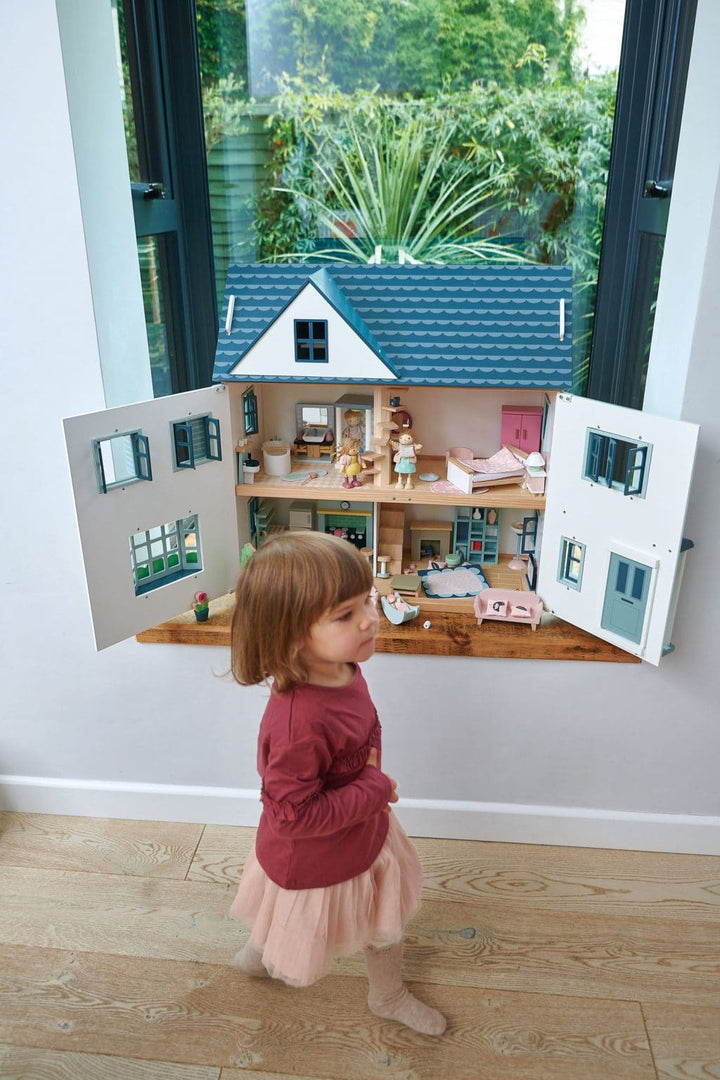 Dovetail House - Wooden Dolls House by Tender Leaf Toys by Tenderleaf Toys - Learning Bugs UK