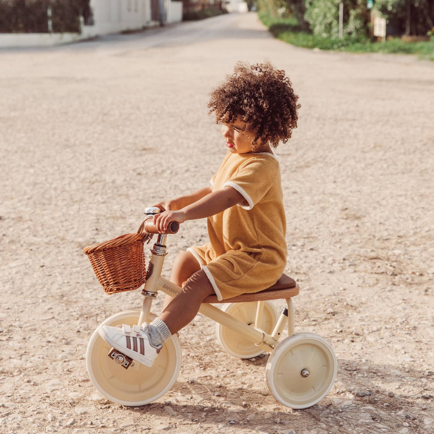 Banwood Trike – Classic Toddler Tricycle (Cream)