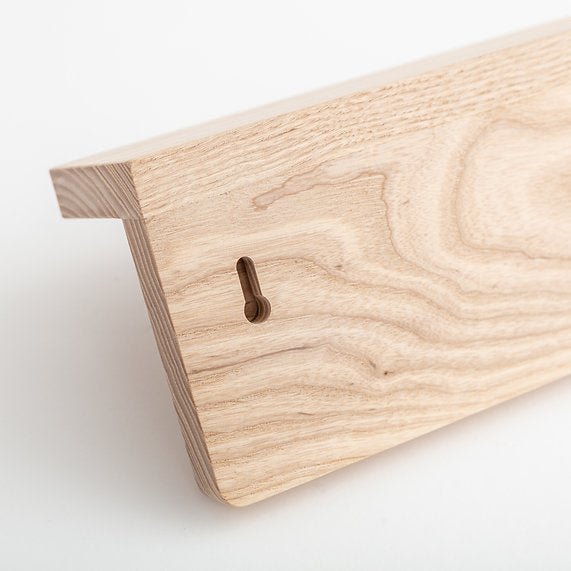 Autumns Corner - The Peg Rail Shelf