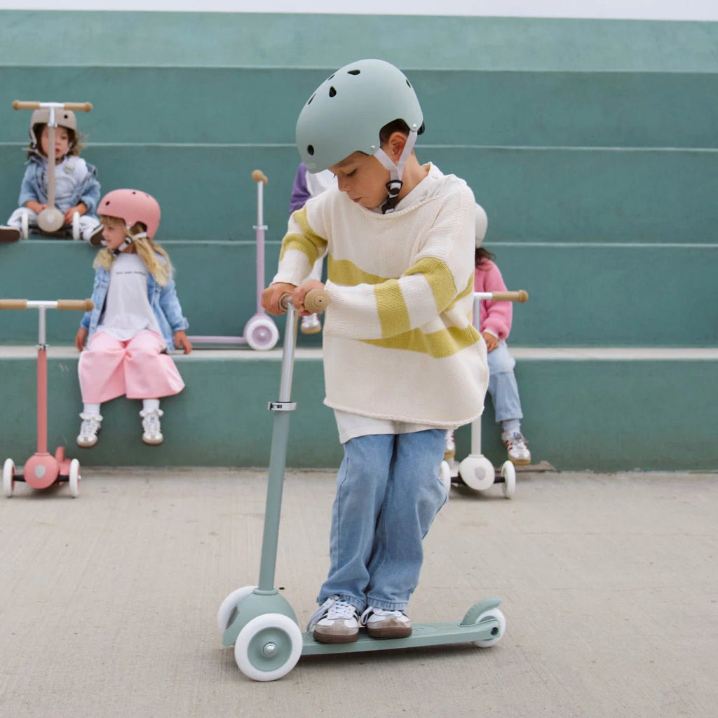 Buy Banwood Eco Scooter – Stylish 3 - Wheel Scooter for Kids Aged 3+ | for kids by Learning Bugs UK