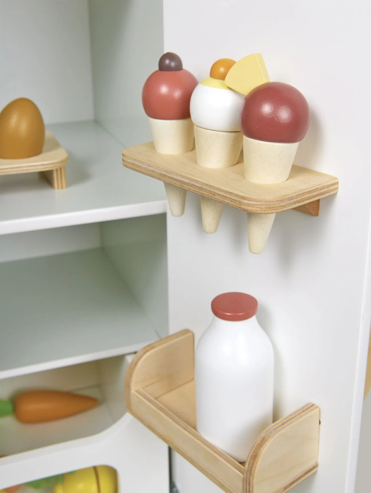 Buy Tender Leaf Refrigerator – Wooden Play Fridge for Kids | for kids by Learning Bugs UK