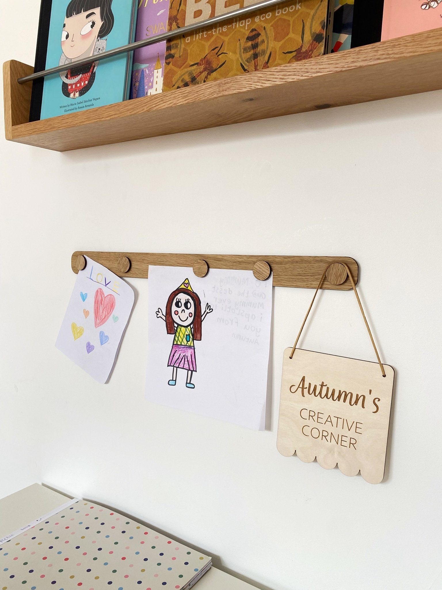 The Art Display Bar - Straight - Oak