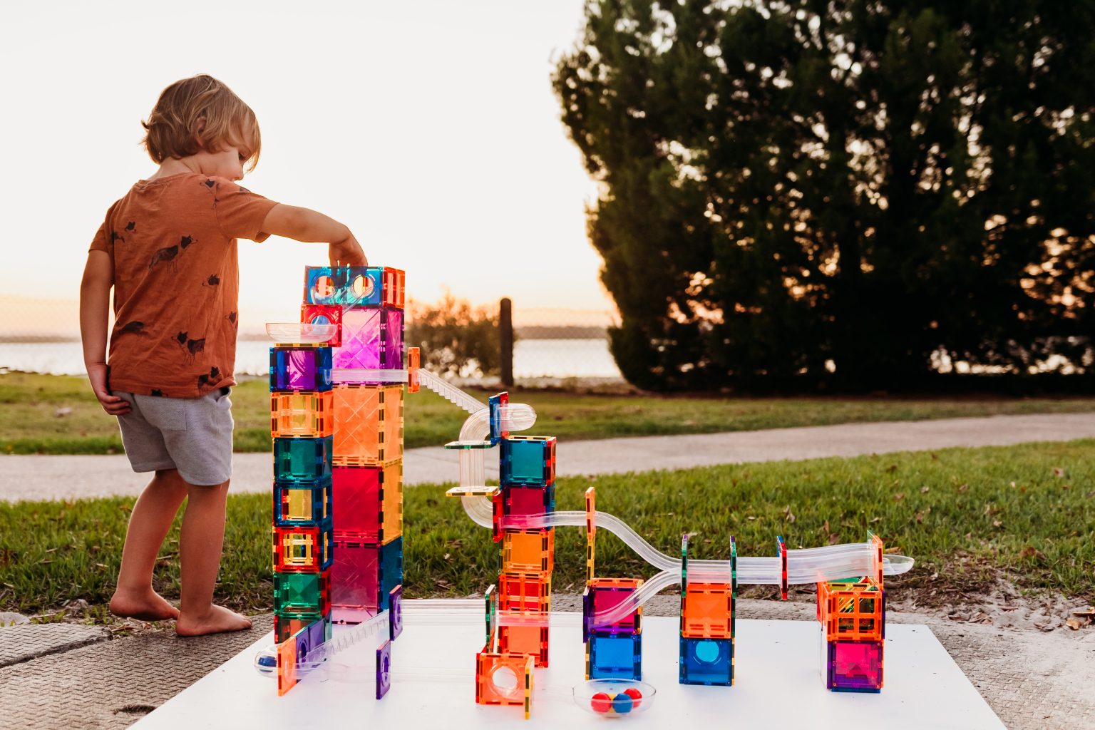 Connetix Tiles 92 piece Ball Run Pack by Connetix - Learning Bugs UK