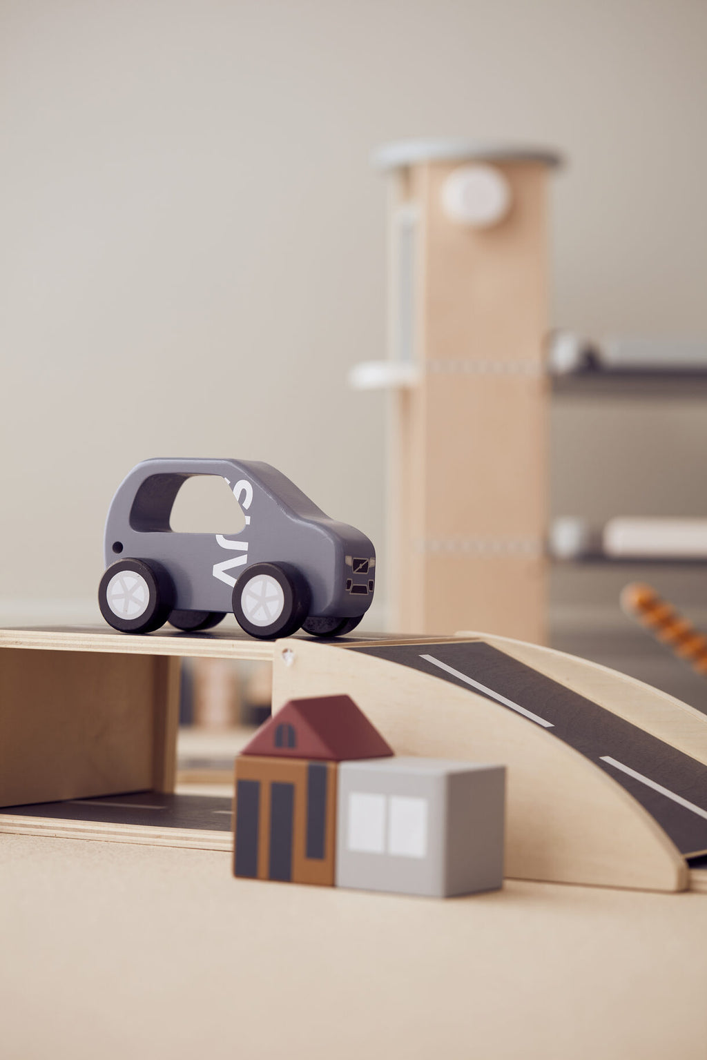 Kid's Concept SUV Car - Aiden by Kids Concept - Learning Bugs UK
