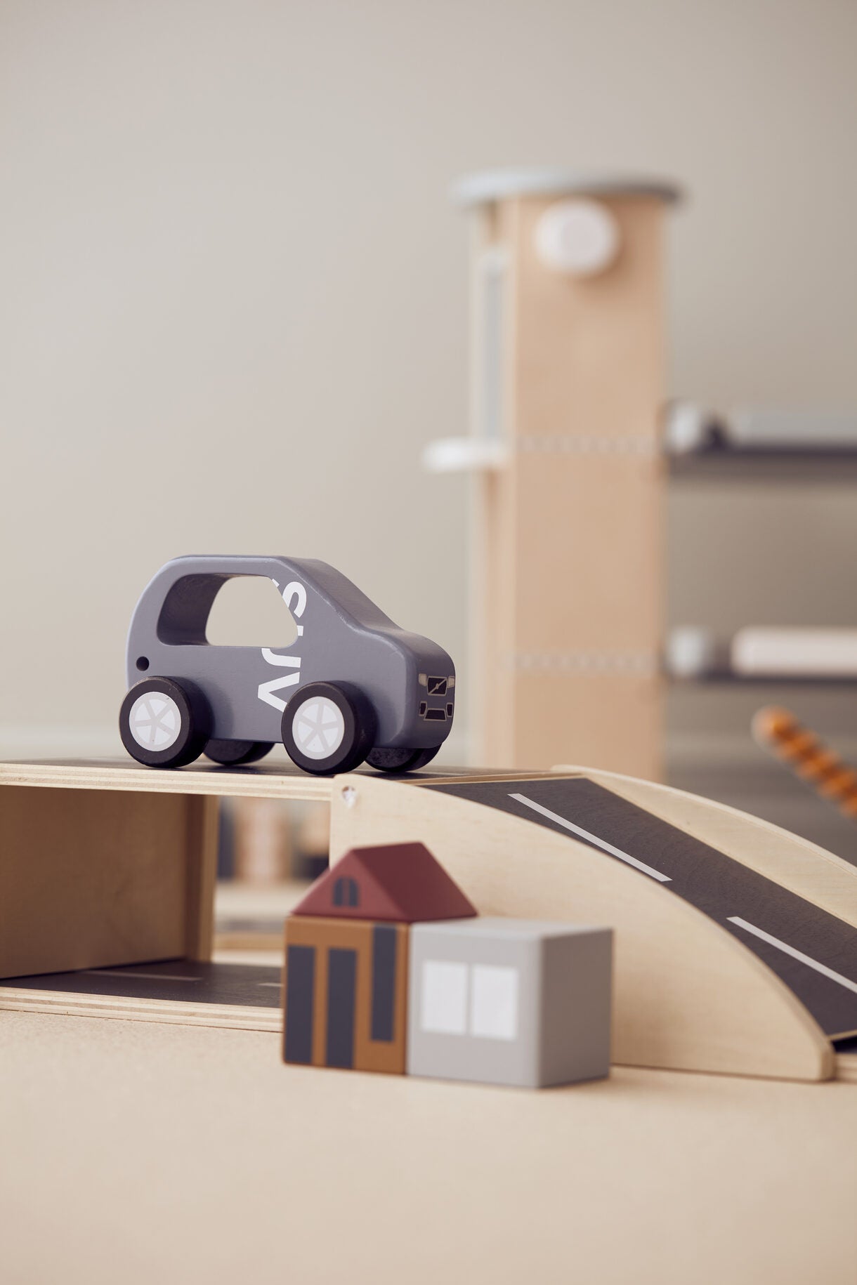 Kid's Concept SUV Car - Aiden by Kids Concept - Learning Bugs UK