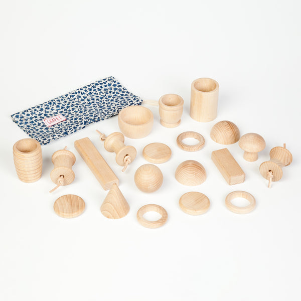 Grapat 20 Element Treasure Basket by Learning Bugs - Learning Bugs UK